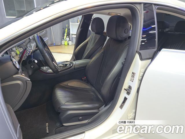 Mercedes-Benz CLS-Class CLS400d 4MATIC AMG Line