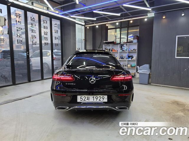 Mercedes-Benz E-Class E220d Coupe