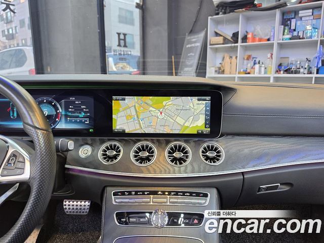 Mercedes-Benz E-Class E220d Coupe