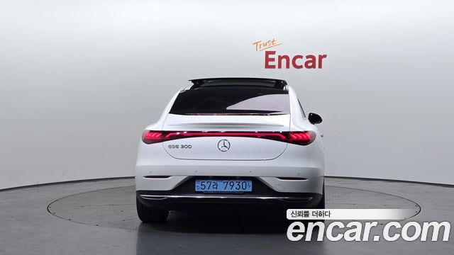Mercedes-Benz EQE EQE300