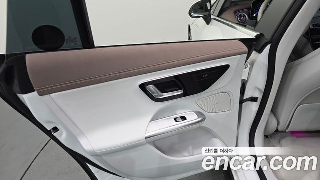 Mercedes-Benz EQE EQE300