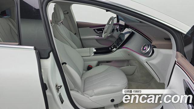 Mercedes-Benz EQE EQE300