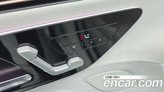 Mercedes-Benz EQE EQE300