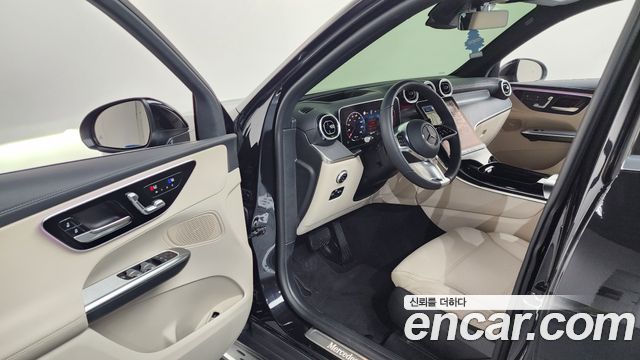 Mercedes-Benz GLC-Class GLC220 d 4MATIC