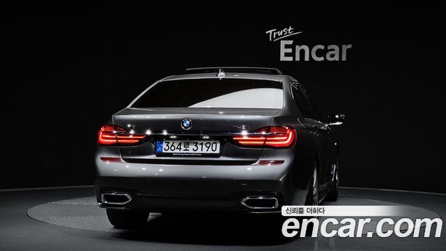 BMW 7-Series 740Li xDrive M Sport Package