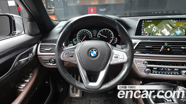 BMW 7-Series 740Li xDrive M Sport Package