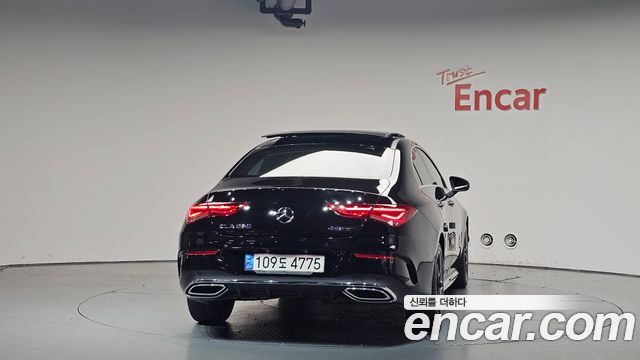 Mercedes-Benz CLA-Class CLA250 4MATIC