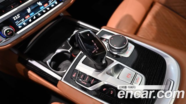 BMW 7-Series 730d xDrive M Sport