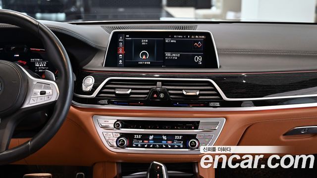BMW 7-Series 730d xDrive M Sport