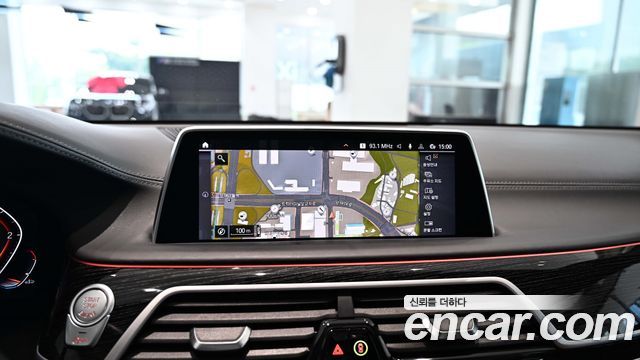 BMW 7-Series 730d xDrive M Sport