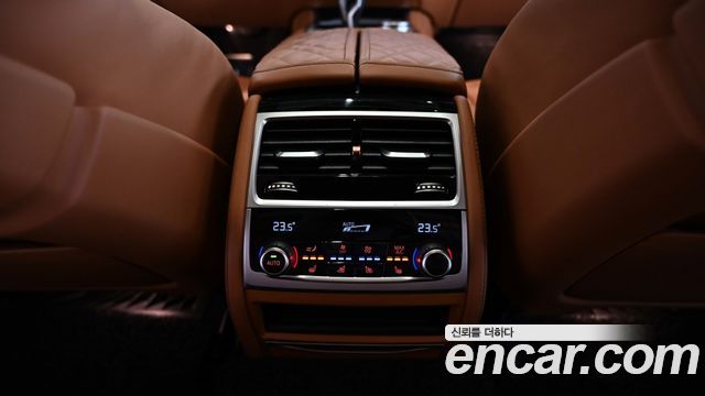 BMW 7-Series 730d xDrive M Sport