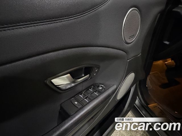 Land Rover Range Rover Evoque 2.0 TD4 SE