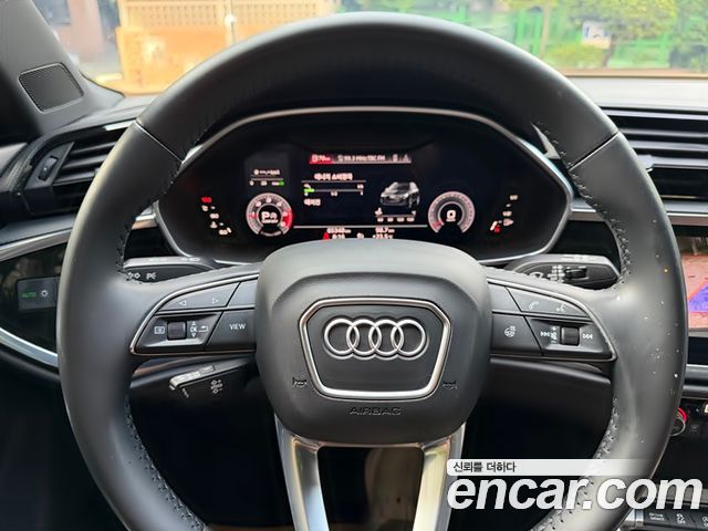 Audi Q3 35 TDI Premium