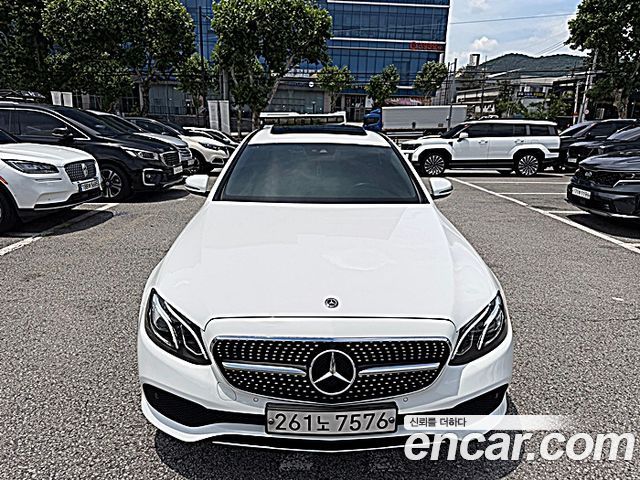Mercedes-Benz E-Class E200 Avantgarde