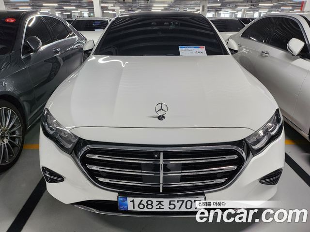 Mercedes-Benz E-Class E220d 4MATIC Exclusive