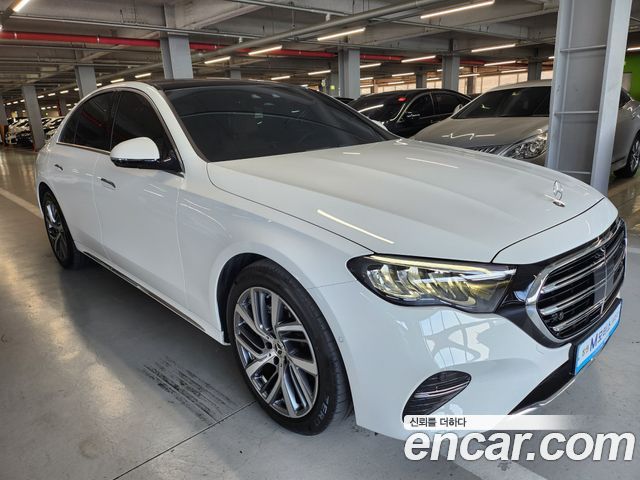 Mercedes-Benz E-Class E220d 4MATIC Exclusive