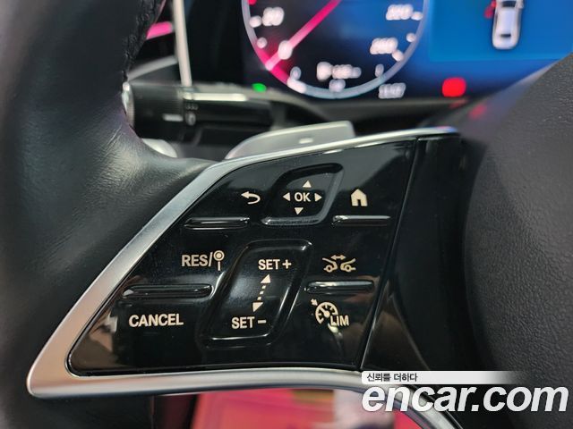 Mercedes-Benz E-Class E220d 4MATIC Exclusive