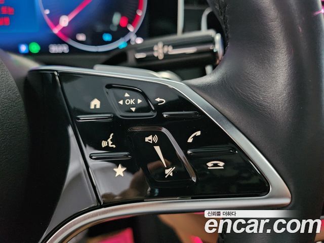 Mercedes-Benz E-Class E220d 4MATIC Exclusive