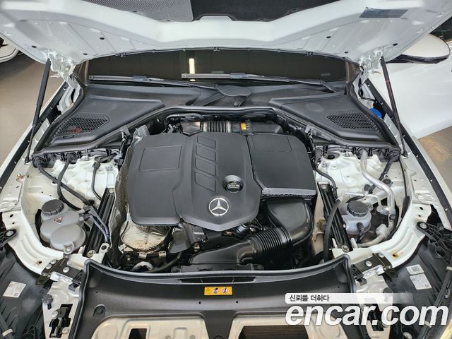 Mercedes-Benz E-Class E220d 4MATIC Exclusive