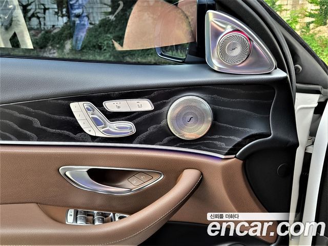 Mercedes-Benz E-Class E220d Avantgarde