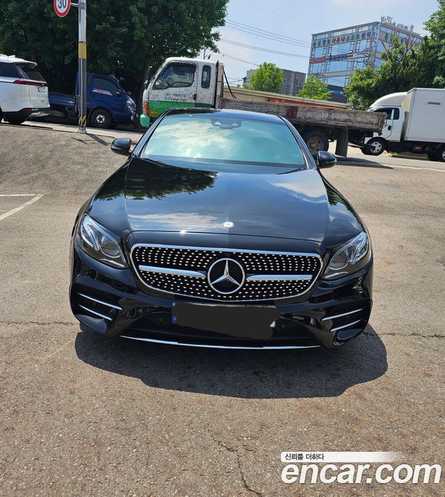 Mercedes-Benz E-Class E220d Avantgarde