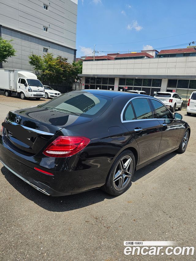 Mercedes-Benz E-Class E220d Avantgarde