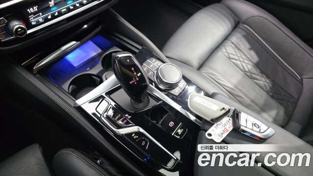 BMW 5-Series 530i M Sport Package