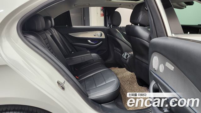 Mercedes-Benz E-Class E300 AMG Line