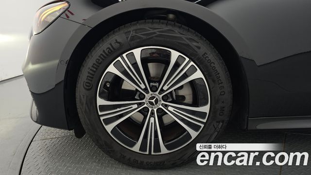 Mercedes-Benz E-Class E200 Avantgarde