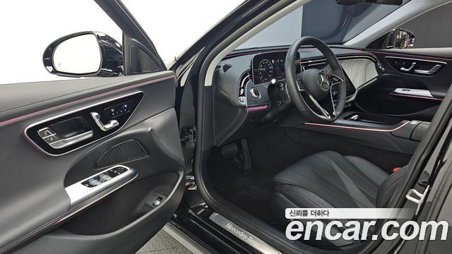 Mercedes-Benz E-Class E200 Avantgarde