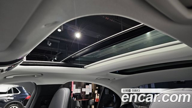 Mercedes-Benz E-Class E200 Avantgarde