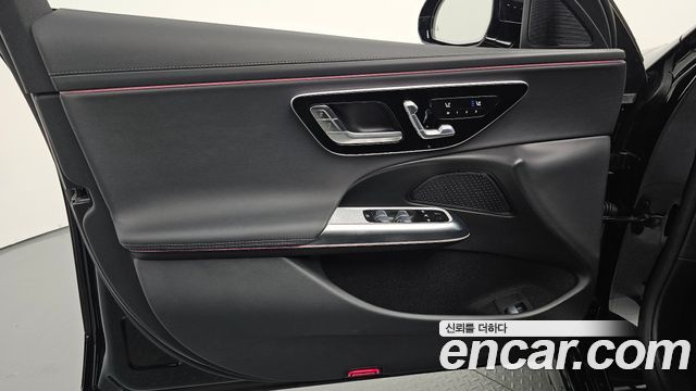 Mercedes-Benz E-Class E200 Avantgarde
