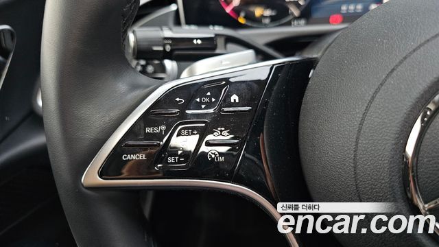 Mercedes-Benz E-Class E200 Avantgarde