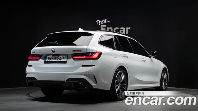 BMW 3-Series M340i xDrive Touring