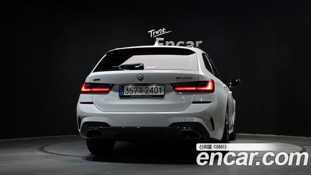 BMW 3-Series M340i xDrive Touring