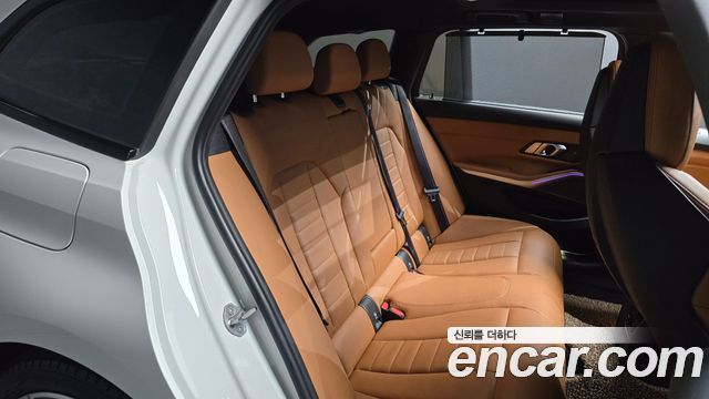BMW 3-Series M340i xDrive Touring