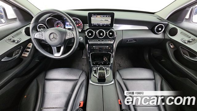Mercedes-Benz C-Class C200 Avantgarde