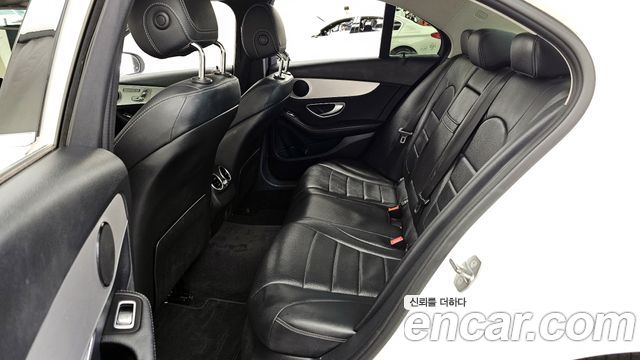 Mercedes-Benz C-Class C200 Avantgarde