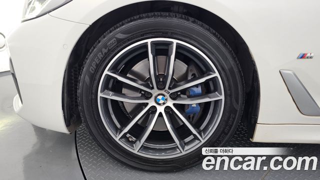 BMW 5-Series 520i M Sport