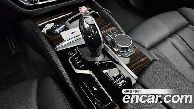 BMW 5-Series 520i M Sport