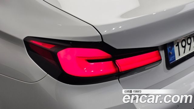 BMW 5-Series 520i M Sport