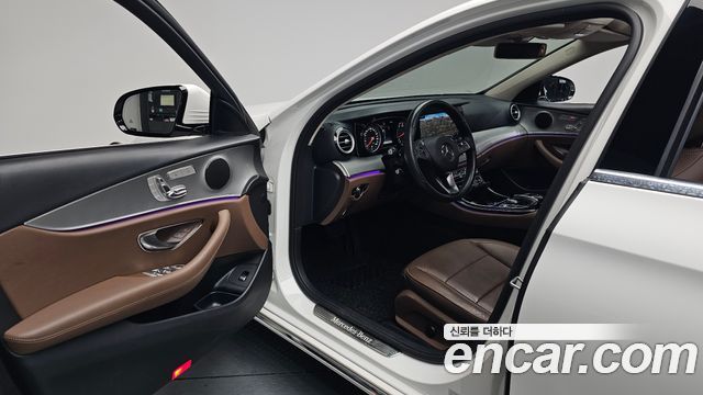 Mercedes-Benz E-Class E200 Avantgarde