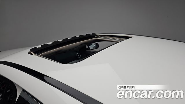 Mercedes-Benz E-Class E200 Avantgarde