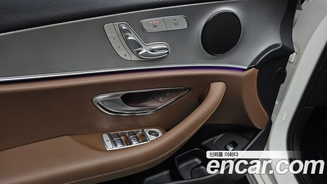 Mercedes-Benz E-Class E200 Avantgarde