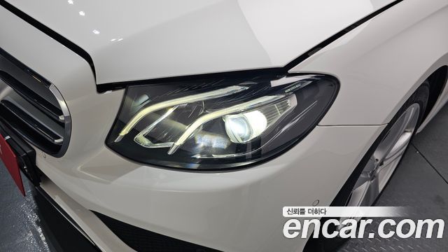 Mercedes-Benz E-Class E200 Avantgarde