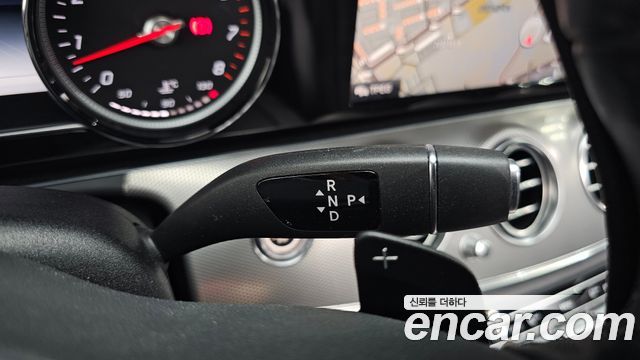 Mercedes-Benz E-Class E300 Avantgarde