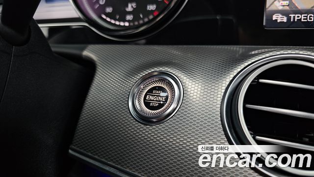 Mercedes-Benz E-Class E300 Avantgarde