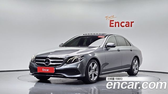 Mercedes-Benz E-Class E200 Avantgarde