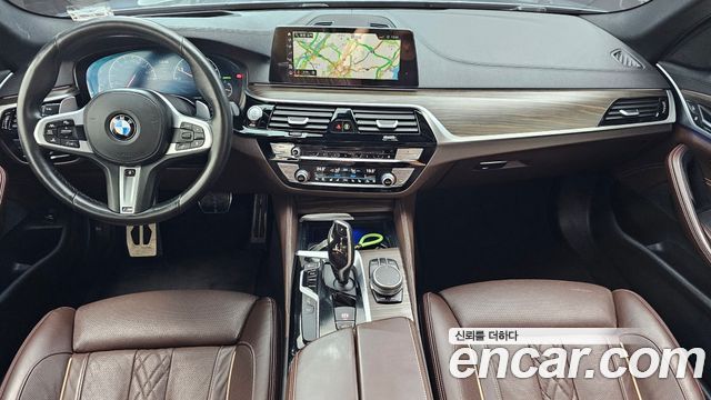 BMW 5-Series 530i xDrive M Sport Package Plus