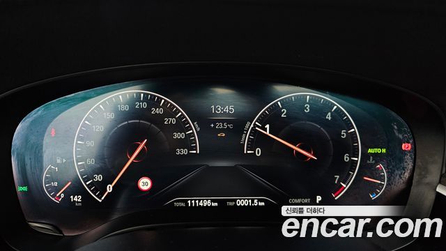 BMW 5-Series 530i xDrive M Sport Package Plus